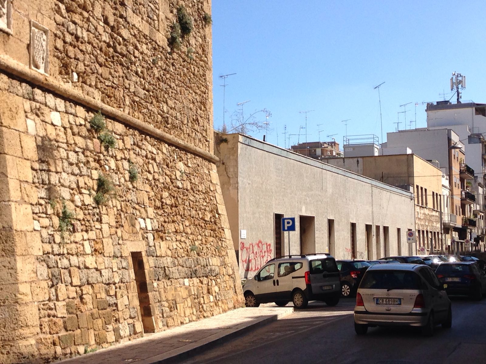 immobile-enel-lato-bastione-porta-mesagne