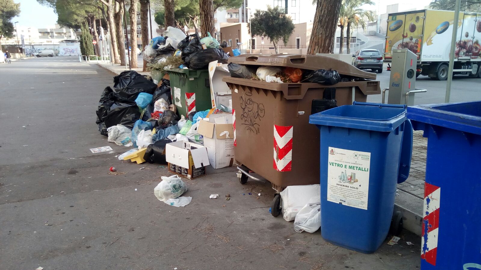 piazza di summa rifiuti
