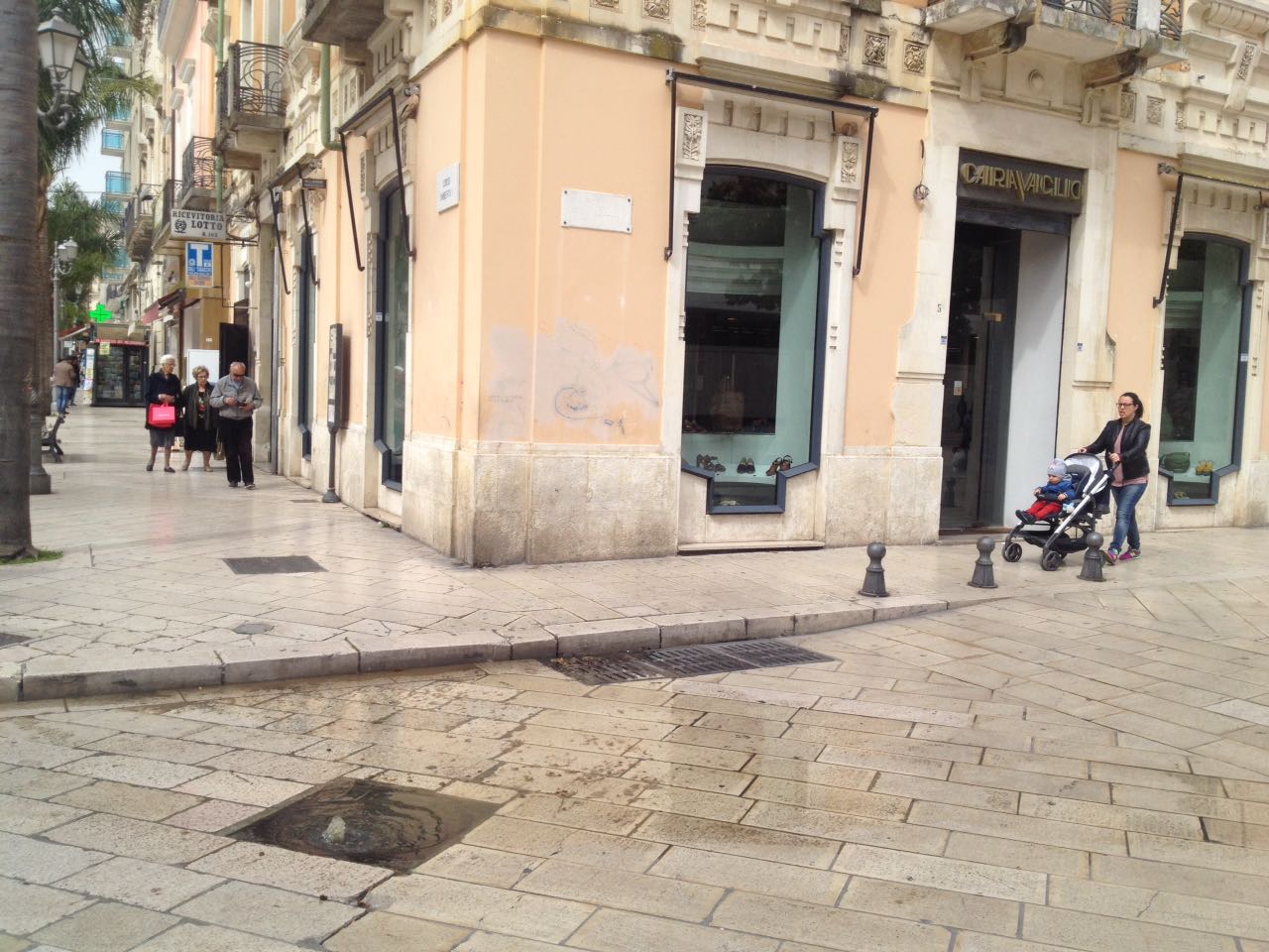 fogna piazza cairoli1